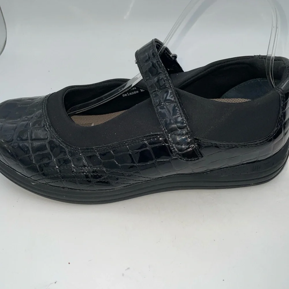 DREW Black Patent‎ Croc-Embossed Mary Jane Flat